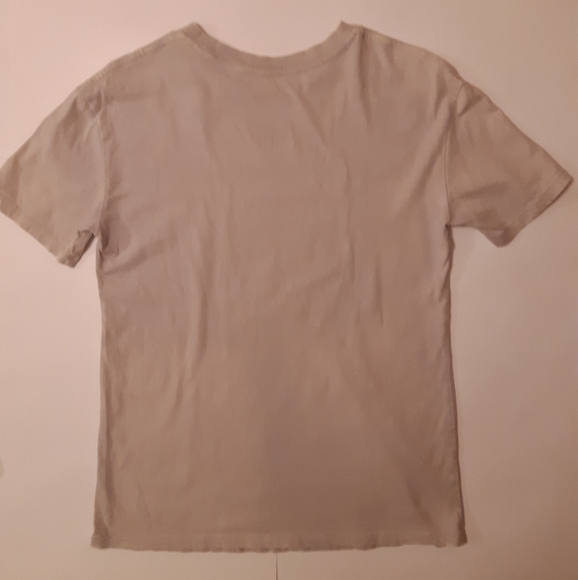 clothes - Picture 3 of 4